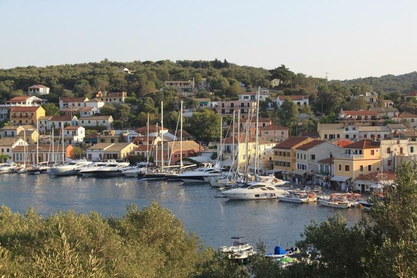 Sea Front Suite "Sea Tales" Gaios Exterior photo